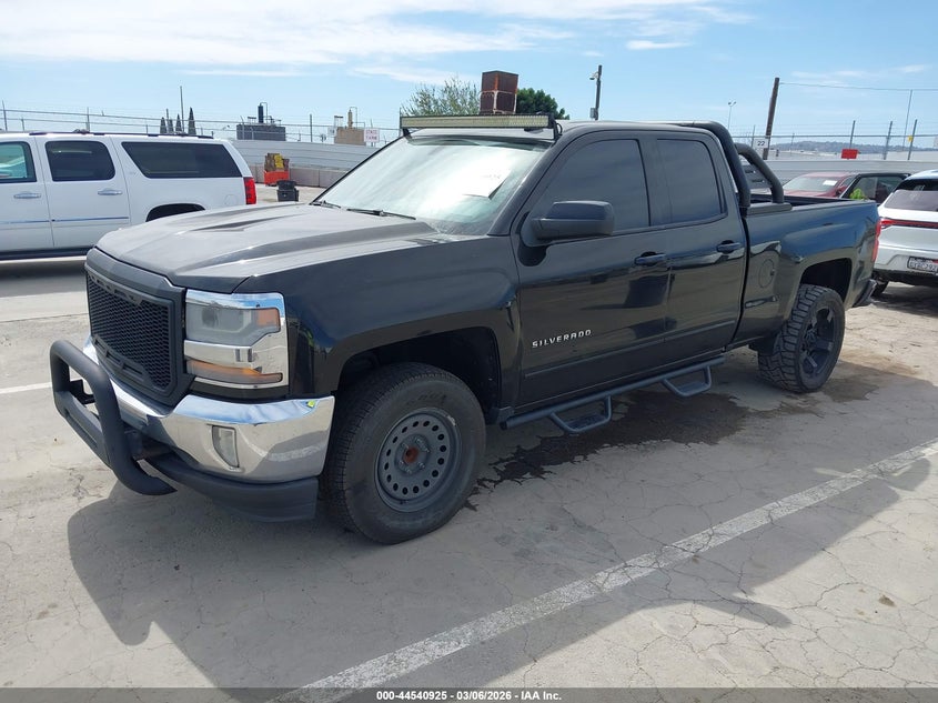 2016 Chevrolet Silverado 1500 1Lt