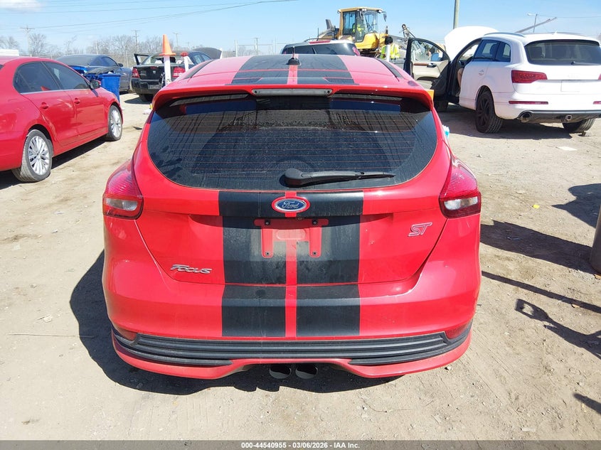 2015 Ford Focus St VIN: 1FADP3L92FL215580 Lot: 44540955