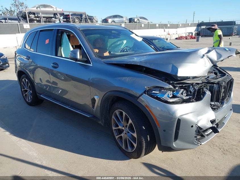 2026 BMW X5 xDrive40I