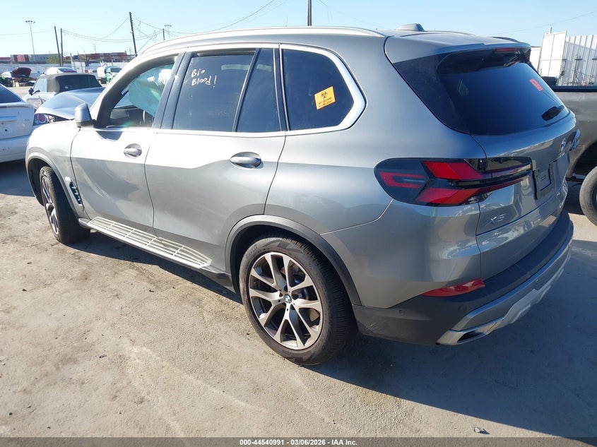 2026 BMW X5 xDrive40I