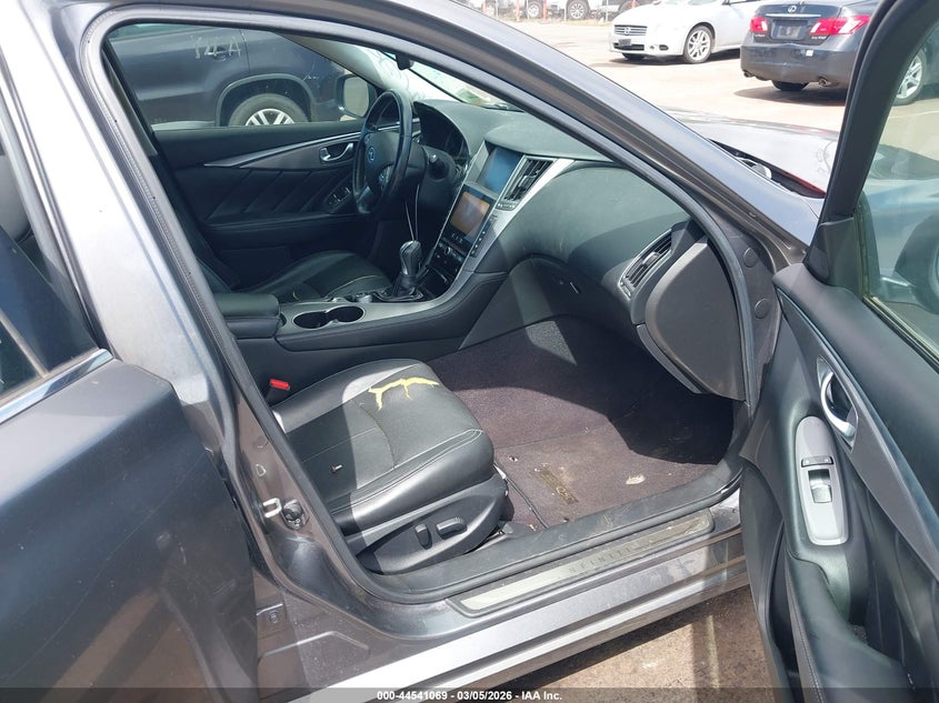 2014 Infiniti Q50 Premium
