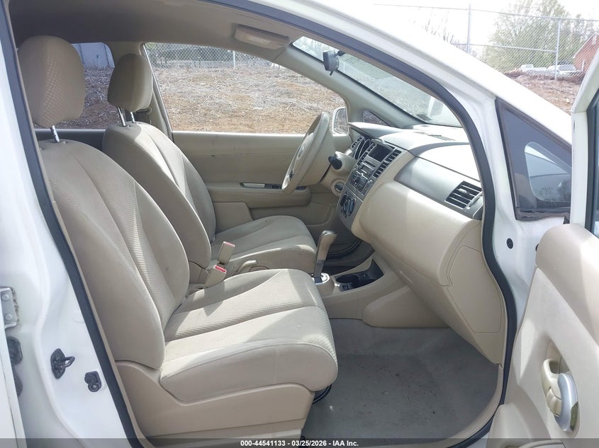 2011 Nissan Versa 1.8S