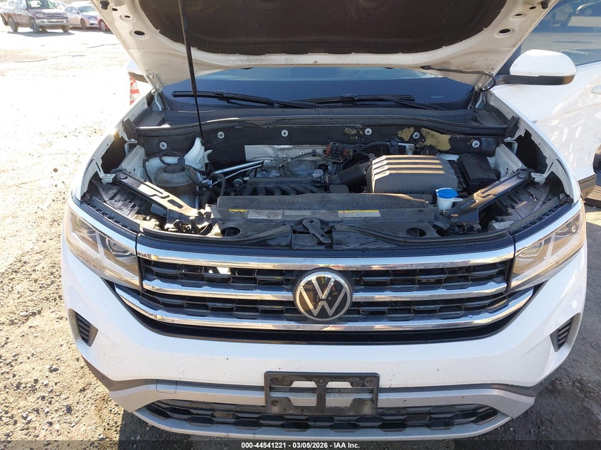 2022 Volkswagen Atlas Cross Sport 3.6L V6 Se W/Technology VIN: 1V2JE2CA1NC229135 Lot: 44541221