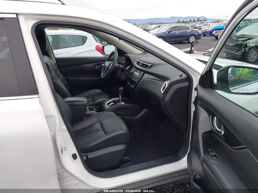2015 Nissan Rogue Sl