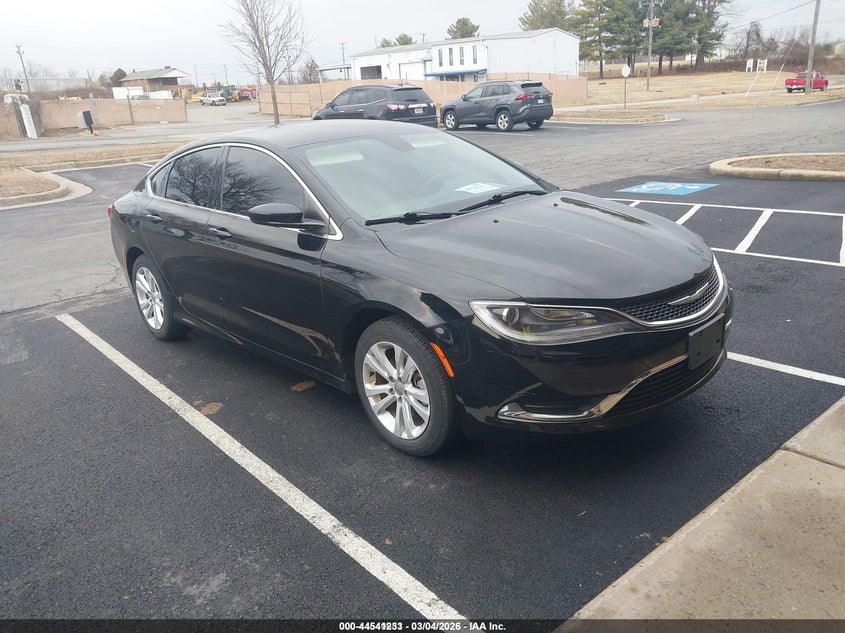 2016 Chrysler 200 Limited