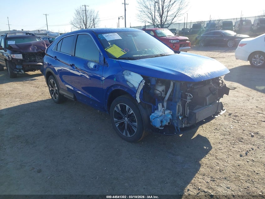 2022 Mitsubishi Eclipse Cross Se S-Awc/Se Special Edition S-Awc/Sel S-Awc/Sel Special Edition S-Awc VIN: JA4ATWAA7NZ003061 Lot: 44541302