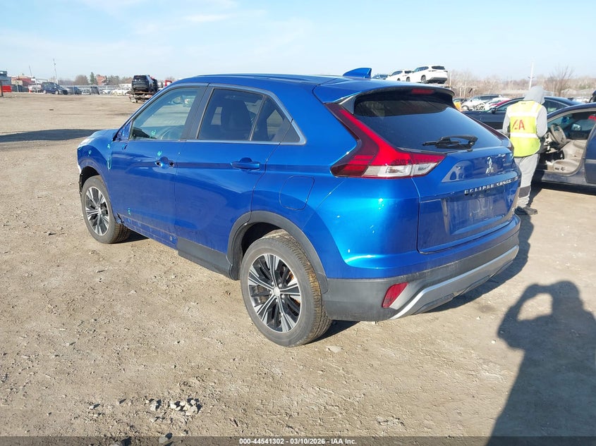 2022 Mitsubishi Eclipse Cross Se S-Awc/Se Special Edition S-Awc/Sel S-Awc/Sel Special Edition S-Awc VIN: JA4ATWAA7NZ003061 Lot: 44541302