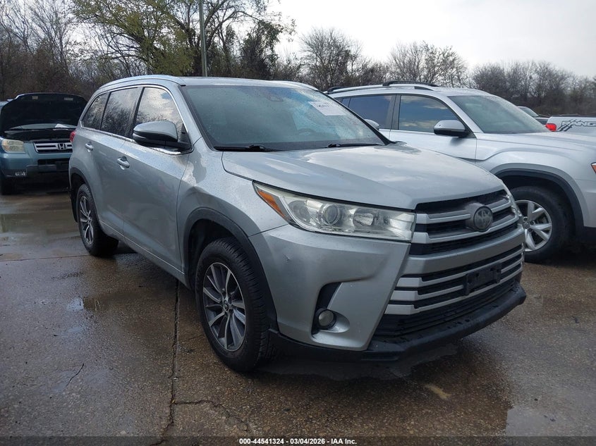 2018 Toyota Highlander Xle