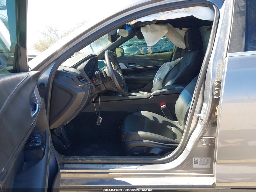 2022 Cadillac Ct4 Luxury