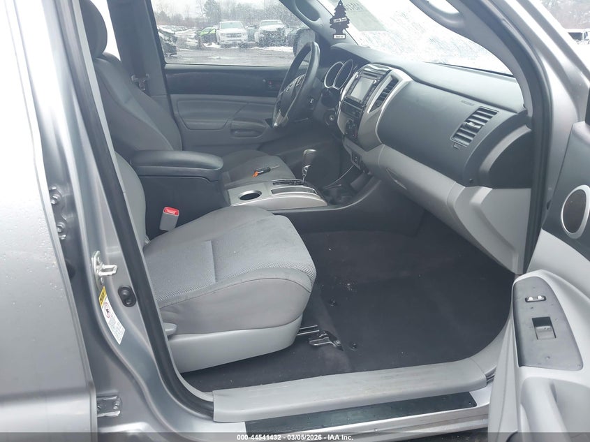 2014 Toyota Tacoma Base V6