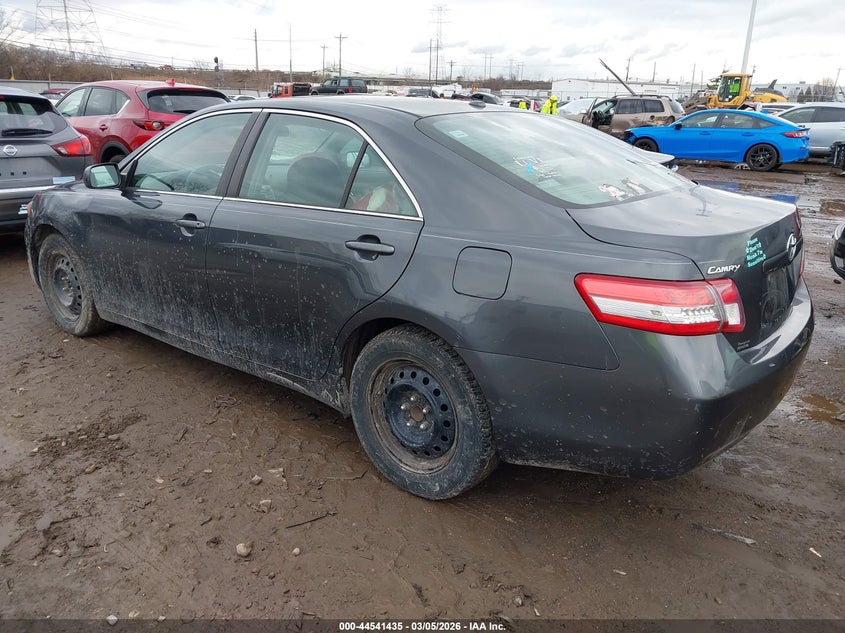 2010 Toyota Camry Le
