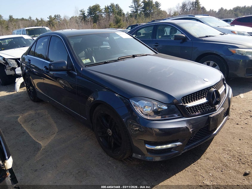 2013 Mercedes-Benz C 300 Sport 4Matic