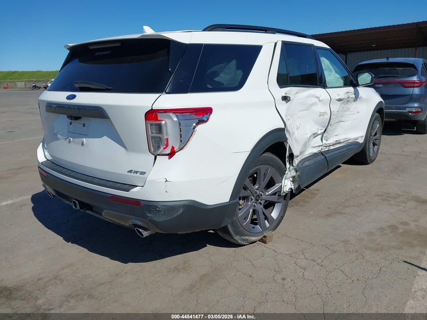 2022 Ford Explorer Xlt