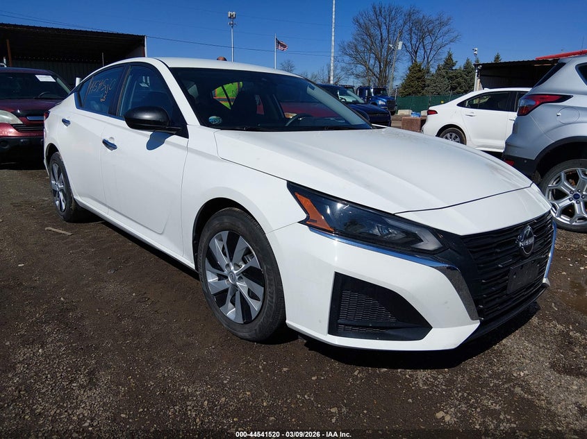 2024 Nissan Altima S Fwd