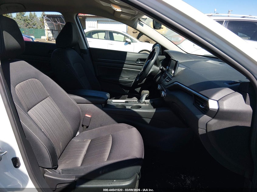 2024 Nissan Altima S Fwd