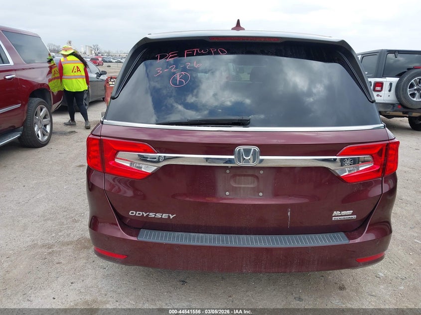 2018 Honda Odyssey Touring VIN: 5FNRL6H86JB076885 Lot: 44541556