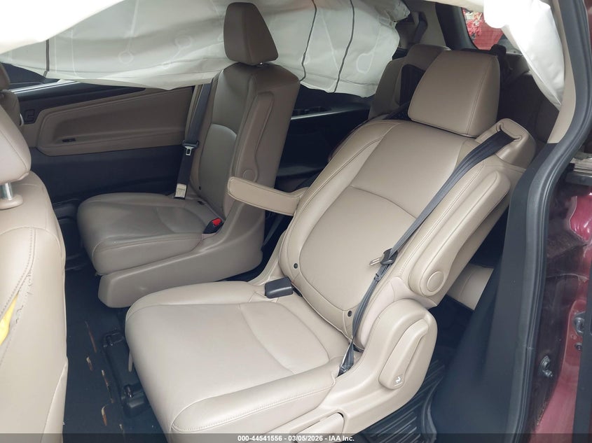 2018 Honda Odyssey Touring VIN: 5FNRL6H86JB076885 Lot: 44541556