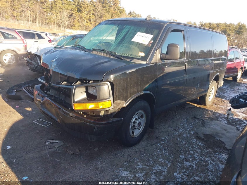 2017 GMC Savana 2500 Work Van