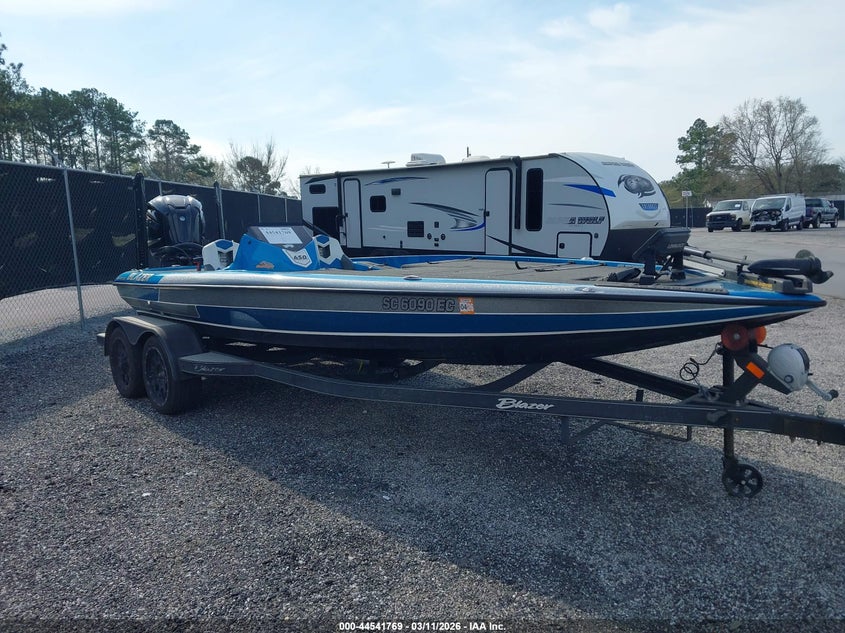2023 BLAZER 650 PRO TOUR auction photo 1