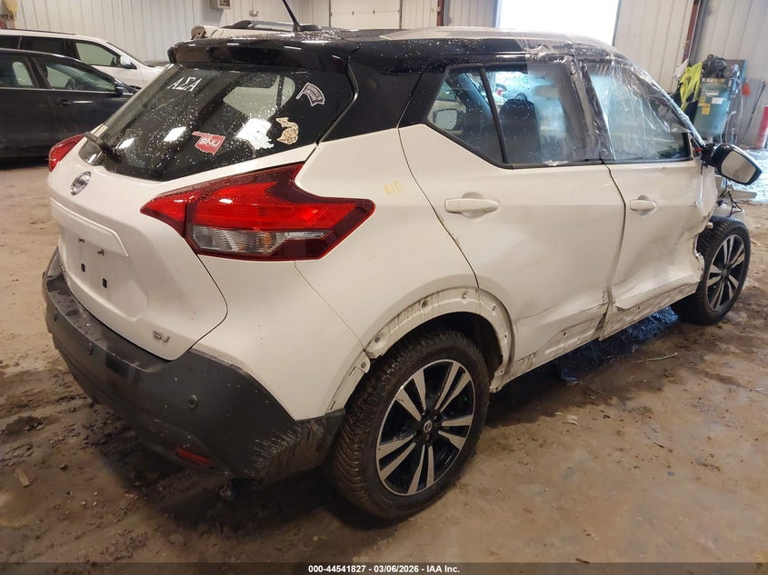 VIN 3N1CP5CV7LL578104 2020 NISSAN KICKS SV XTRONIC CVT