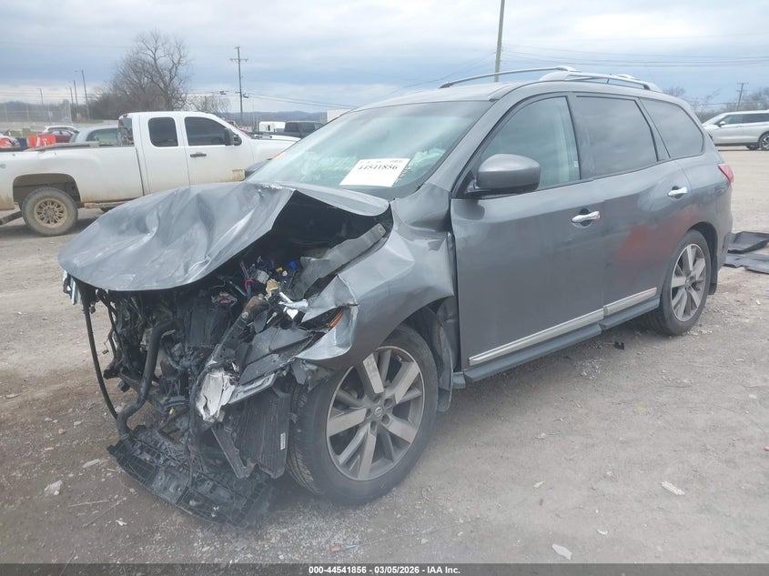 2016 Nissan Pathfinder Platinum