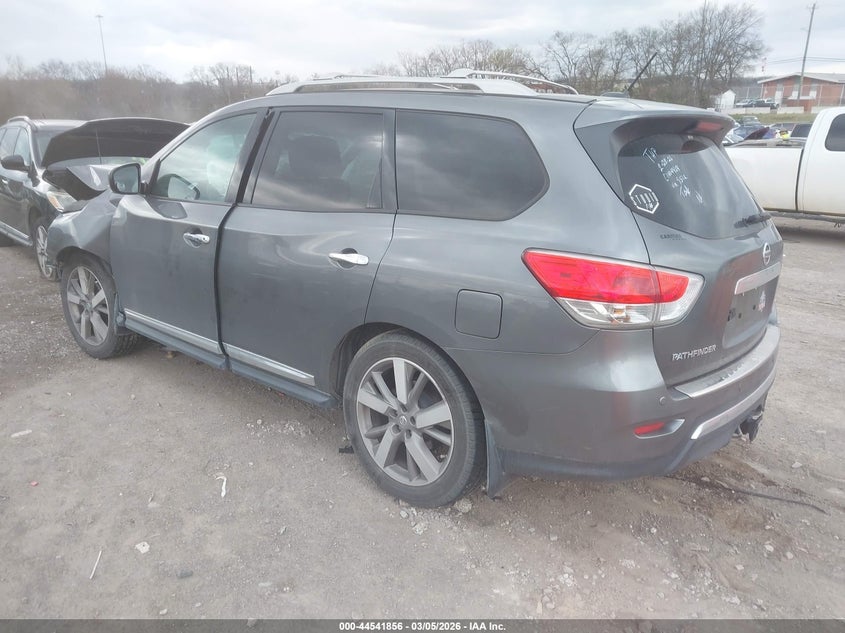 2016 Nissan Pathfinder Platinum