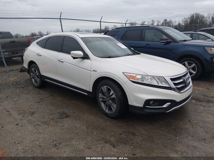 5J6TF2H55DL004048 HONDA CROSSTOUR Photo 1