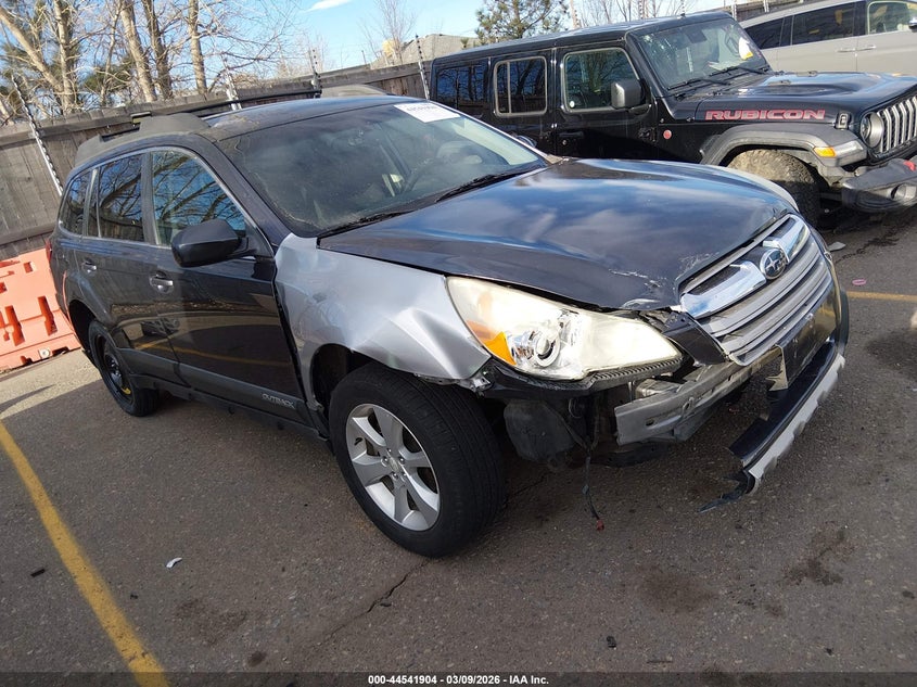 2013 Subaru Outback 2.5I Premium