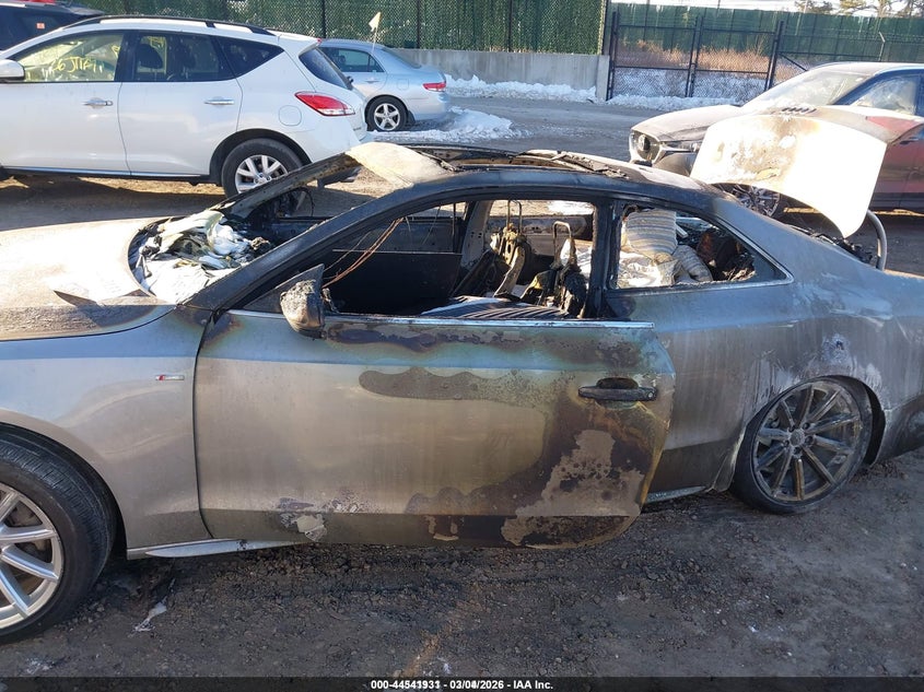 2016 Audi A5 2.0T Premium VIN: WAUM2AFR8GA003320 Lot: 44541931