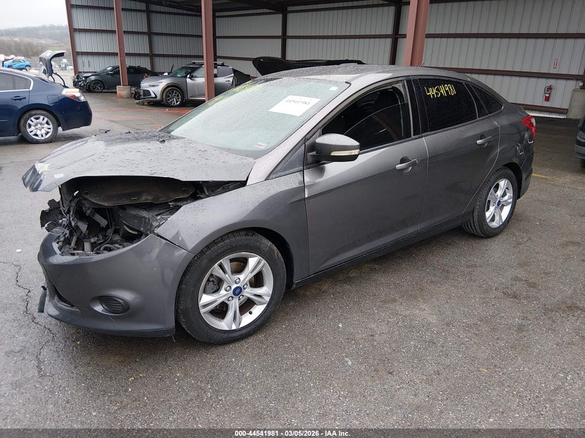 2014 Ford Focus Se 1FADP3F24EL254393 photo 1