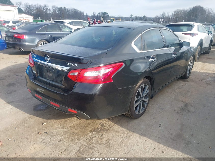 2016 Nissan Altima 3.5 Sr