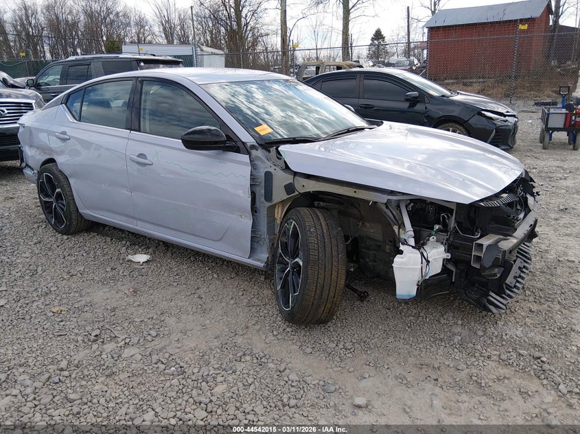 2025 Nissan Altima Sr Awd