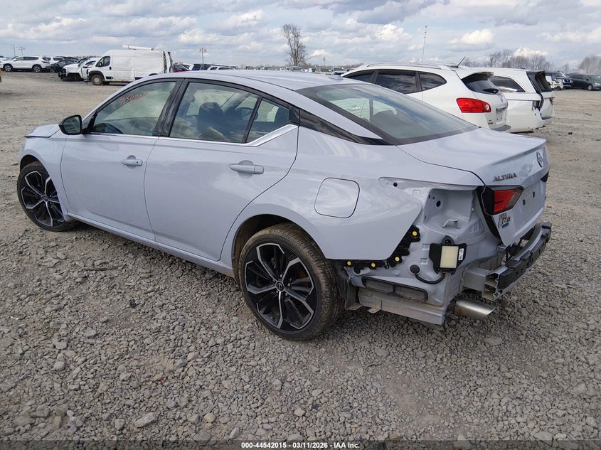 2025 Nissan Altima Sr Awd