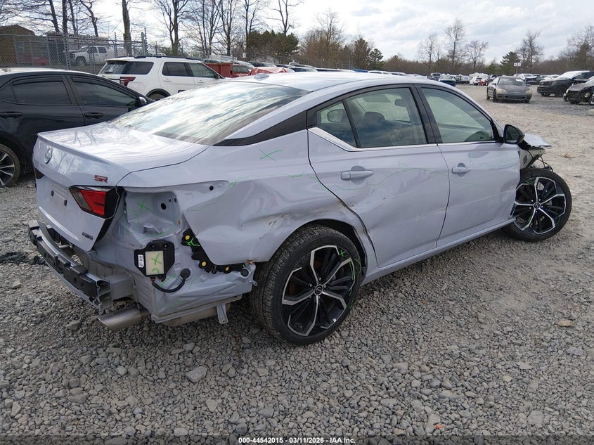 2025 Nissan Altima Sr Awd