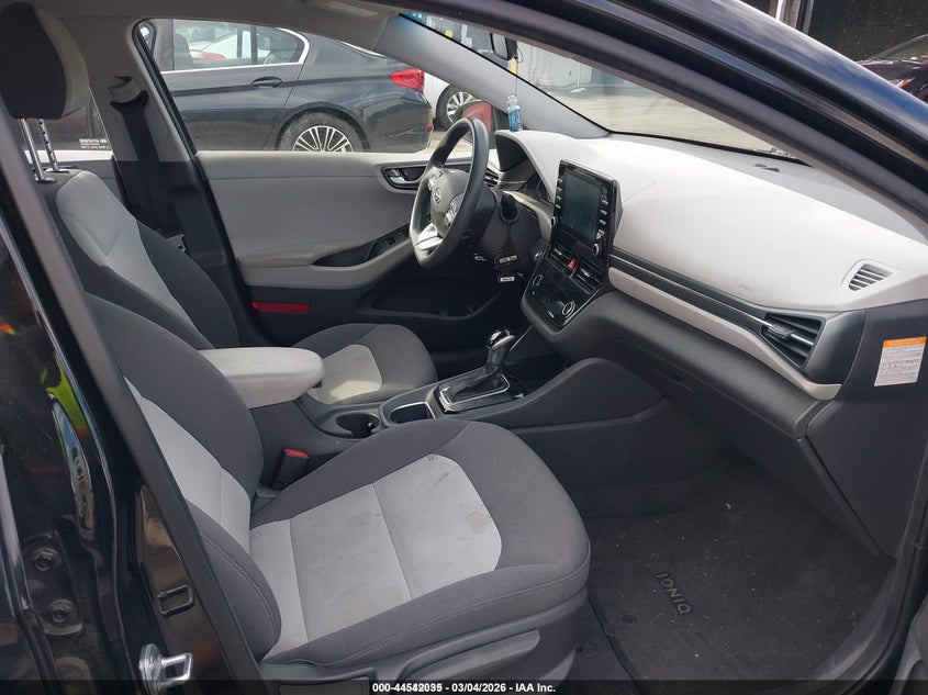 2020 Hyundai Ioniq Hybrid Blue