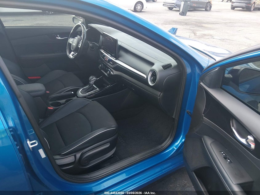 2023 KIA FORTE 2.0L I-4 DOHC, VVT, (VIN: 3KPF54AD4PE621554