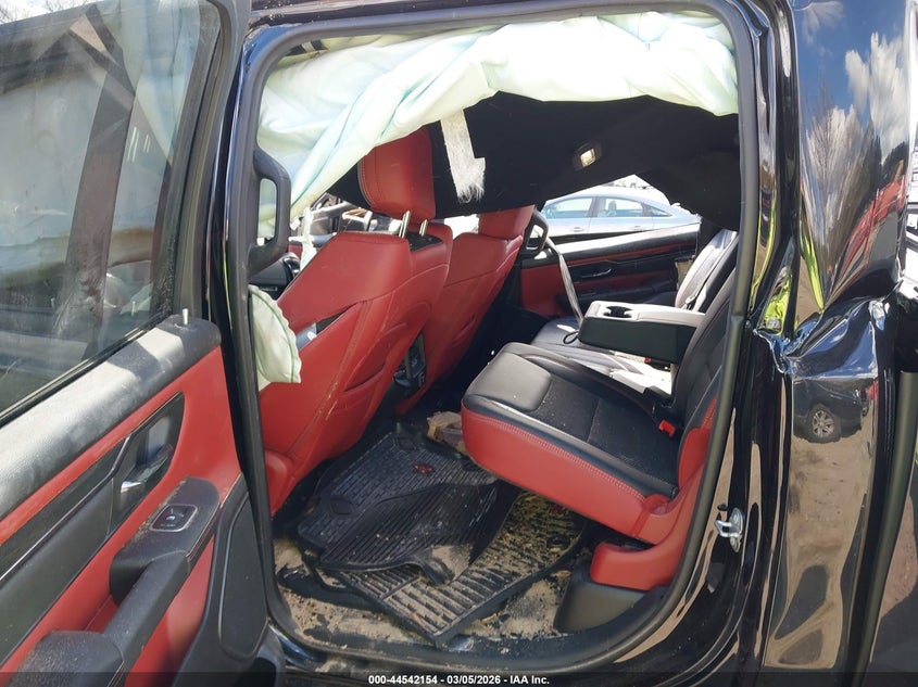 2021 RAM 1500 6.2L V-8 SUPERCHARGE(VIN: 1C6SRFU91MN826687