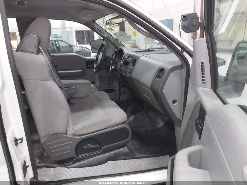 2005 Ford F-150 Stx/Xl/Xlt