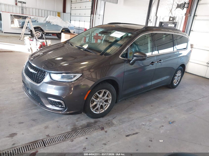 2022 Chrysler Pacifica Touring L