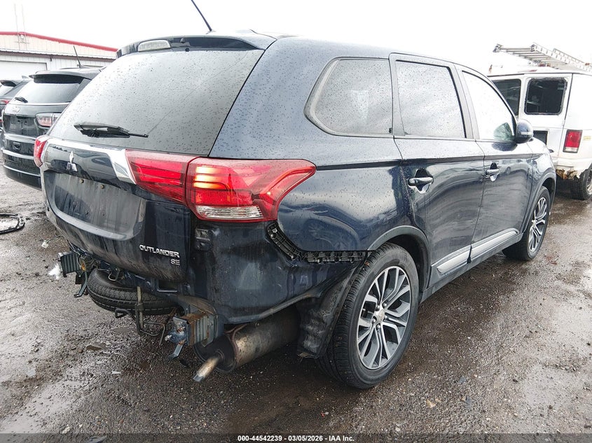 2016 Mitsubishi Outlander Se