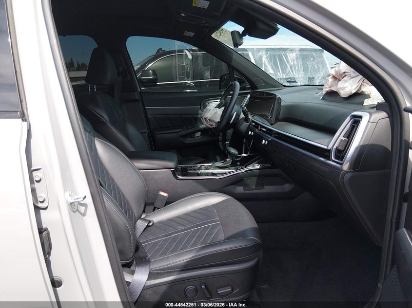 2024 KIA SORENTO 2.5L I-4 DI, DOHC, V(VIN: 5XYRKDJF2RG287800