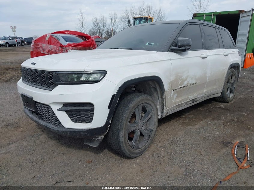2023 Jeep Grand Cherokee Altitude 4X4