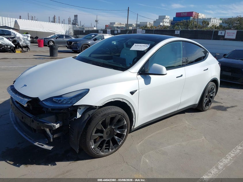 2021 Tesla Model Y Long Range Dual Motor All-Wheel Drive