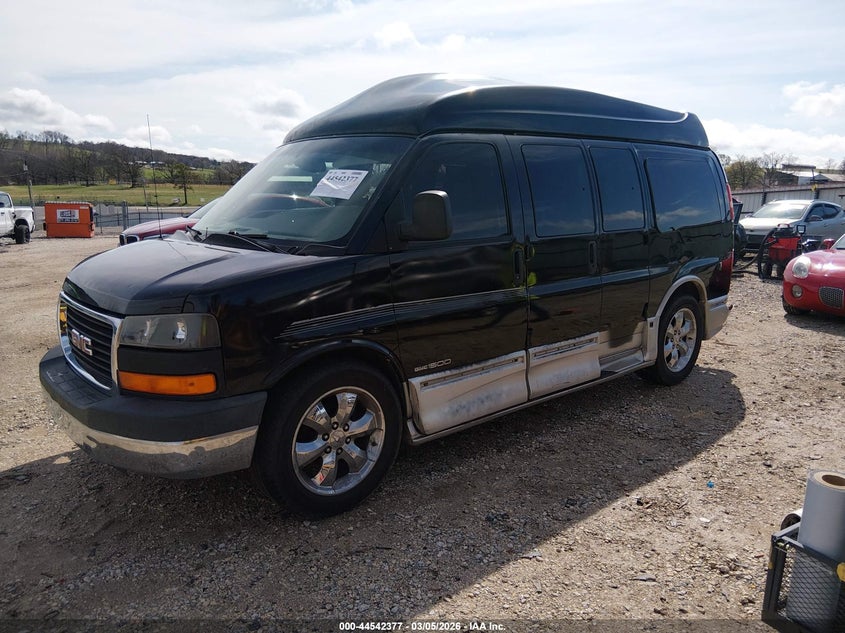 2003 GMC Savana Cutaway Standard/Standard W/C7L/C7N #2