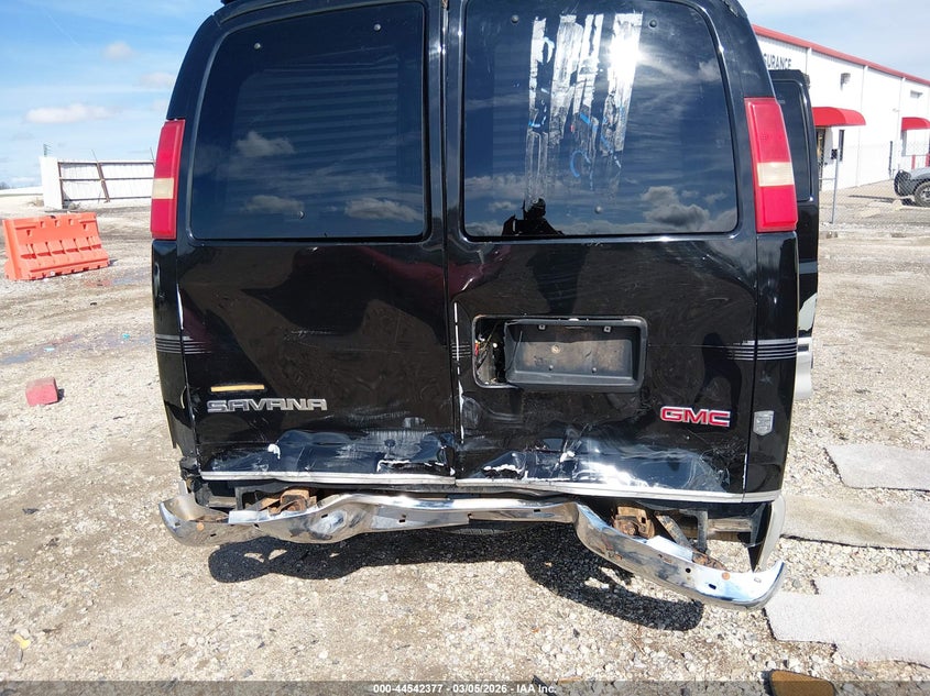 2003 GMC Savana Cutaway Standard/Standard W/C7L/C7N #6