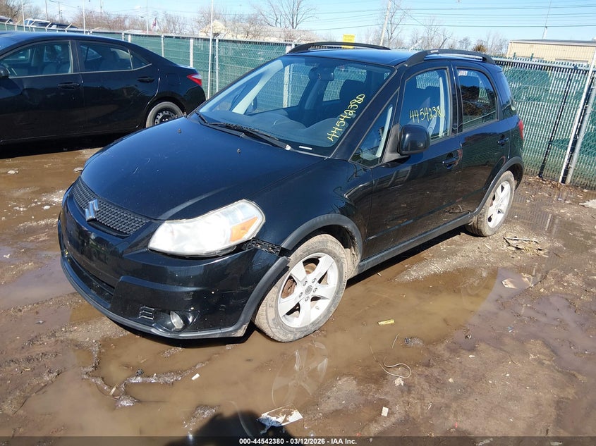 2012 Suzuki Sx4 Premium/Tech Valu Pkg (Nav)