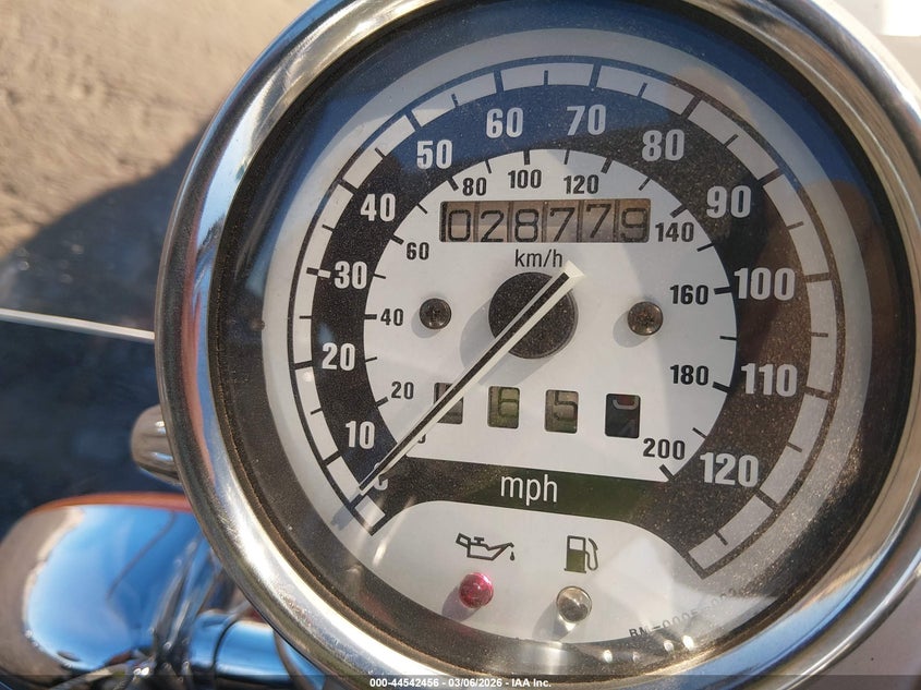 2000 BMW R1200 C VIN: WB10434A5YZA65605 Lot: 44542456