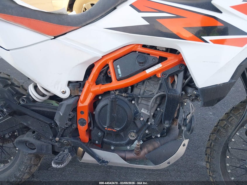 2025 Ktm 390 Adventure VIN: MD2JGJ407SN222244 Lot: 44542478