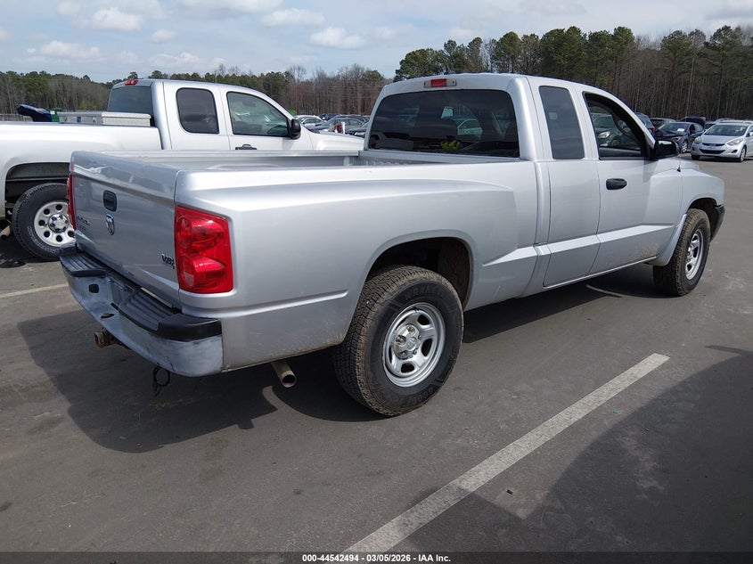 2007 Dodge Dakota St