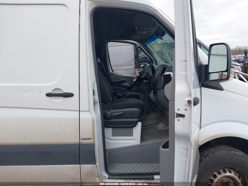 2016 Mercedes-Benz Sprinter 2500 Normal Roof